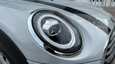 MINI Hatchback 1.5 Cooper Classic II 3dr Auto Petrol Hatchback